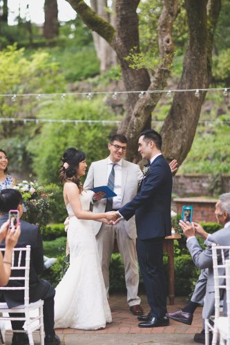 wedding photographer portland oregon