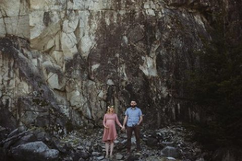 maternity photographer, Portland, OR