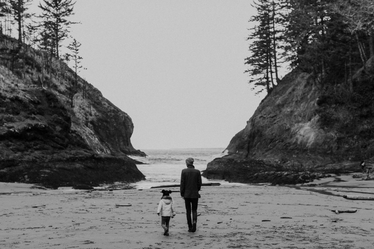 candid family photographer portland