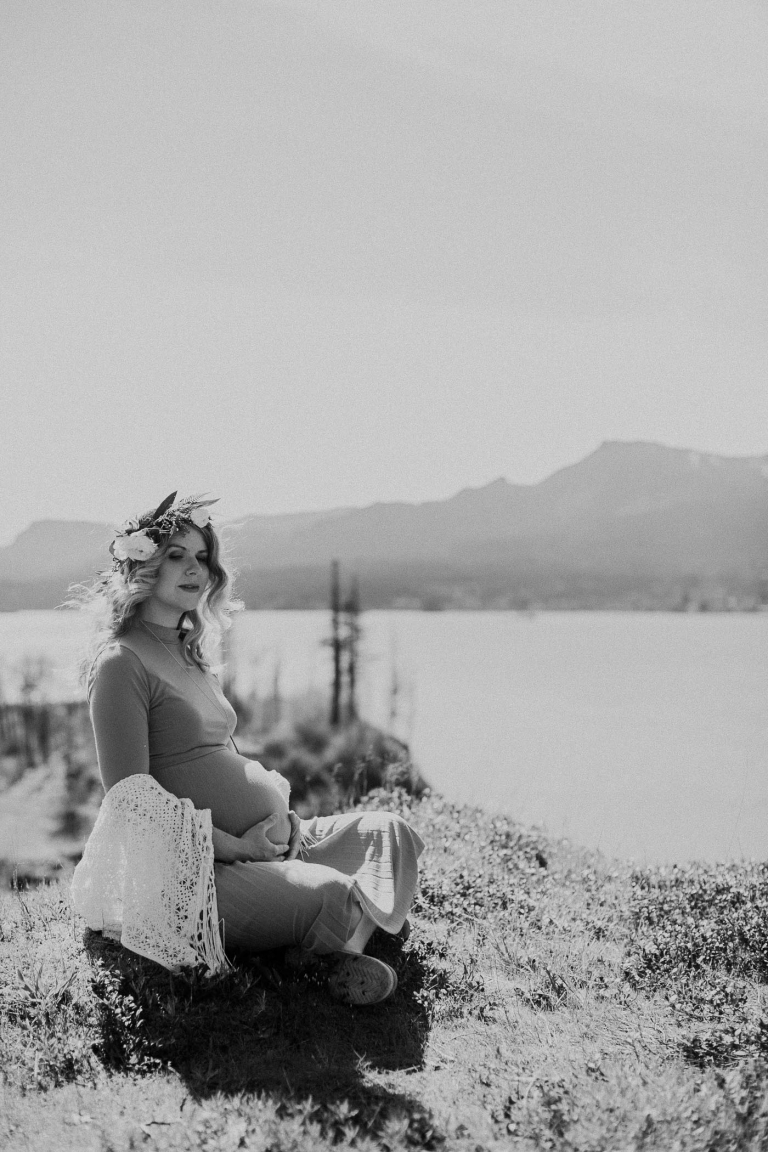 Maternity photographer Portland