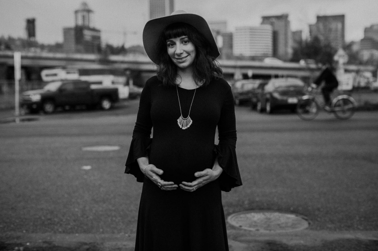 maternity photographer portland OR