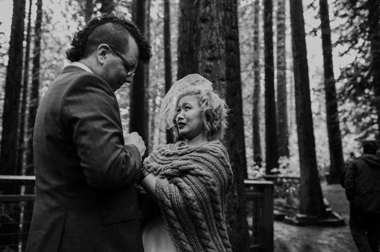 candid wedding photographer portland or