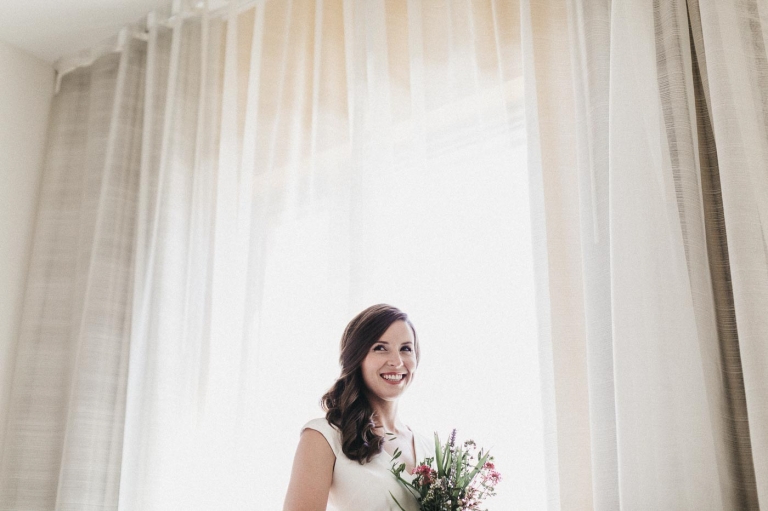 portland documentary wedding photographer