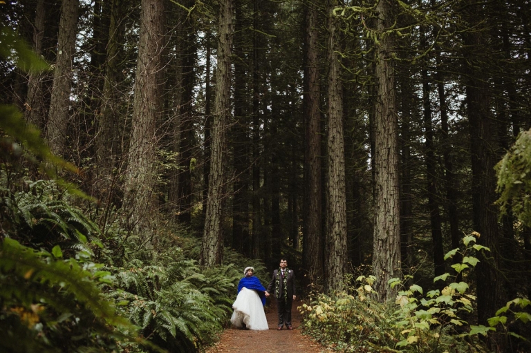 candid wedding photographer portland or