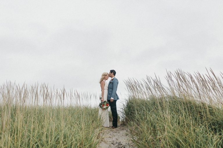 photojournalistic wedding photographer portland or