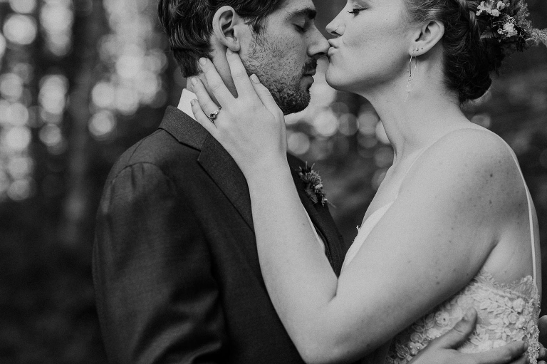 portland oregon wedding photographer