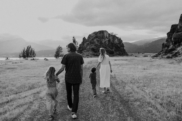 lifestyle family photographer Portland OR