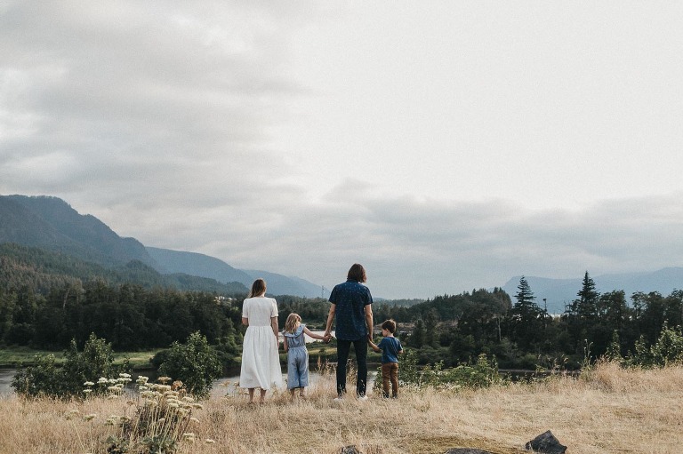 lifestyle family photographer Portland OR
