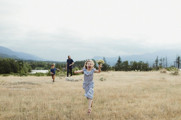 lifestyle family photographer Portland OR