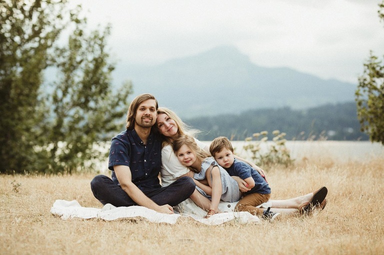 lifestyle family photographer Portland OR