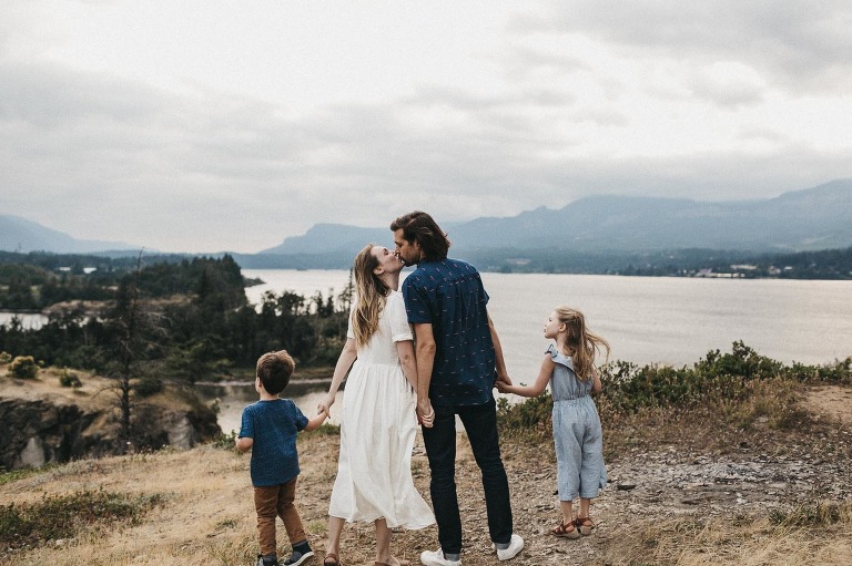 lifestyle family photographer Portland OR