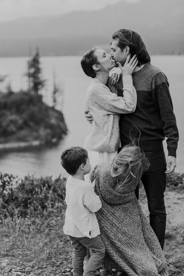 lifestyle family photographer Portland OR