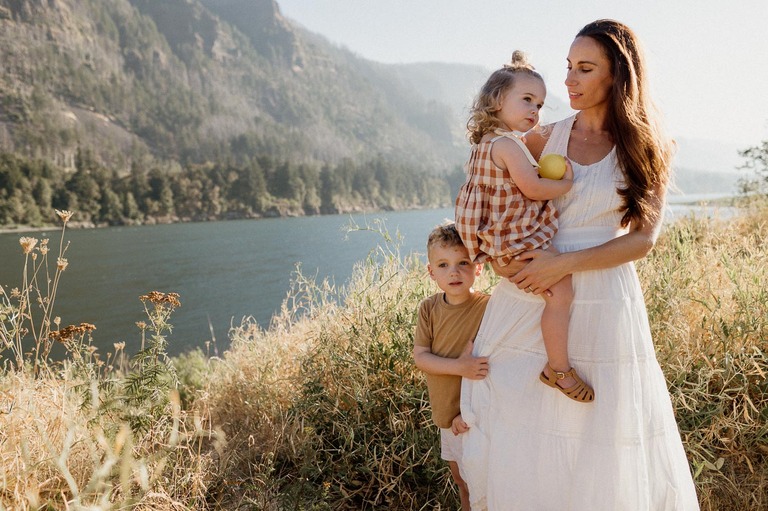Columbia river gorge family photos