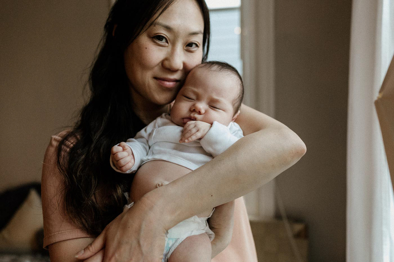 newborn photographer Portland