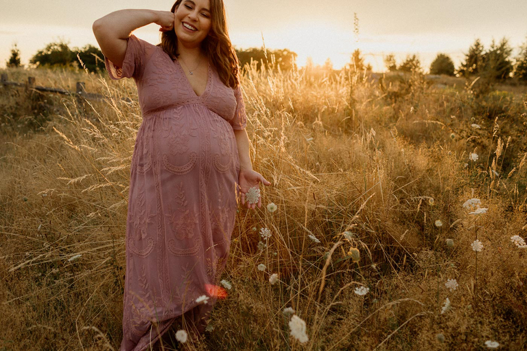 maternity photos Portland Oregon
