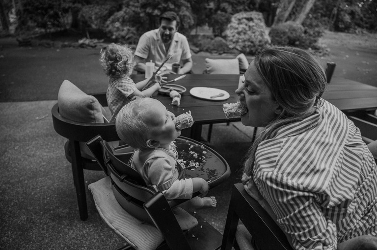 Portland documentary family photographer