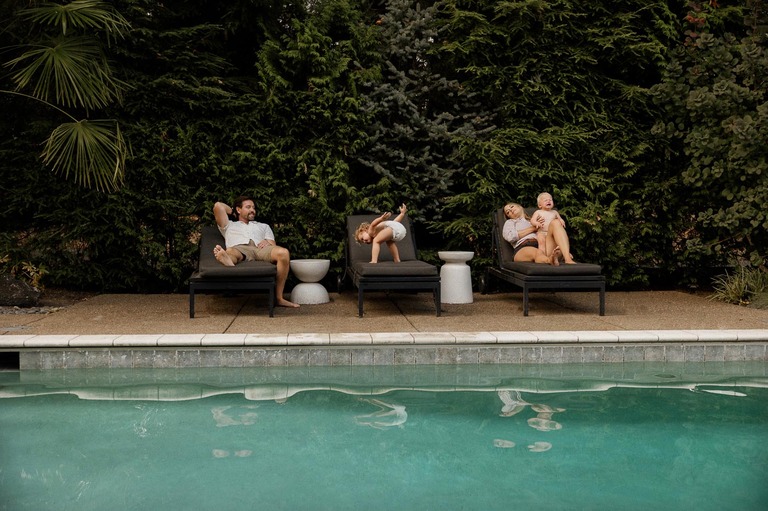 Portland documentary family photographer