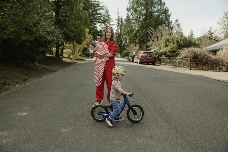 fine art newborn photos Portland Oregon